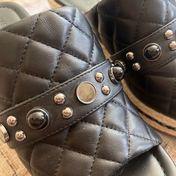 Karl Lagerfeld open toe wedge sandals - Picture 3 of 8